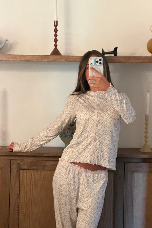Glow Up Set Pant (Pant + Top + Cardigan)