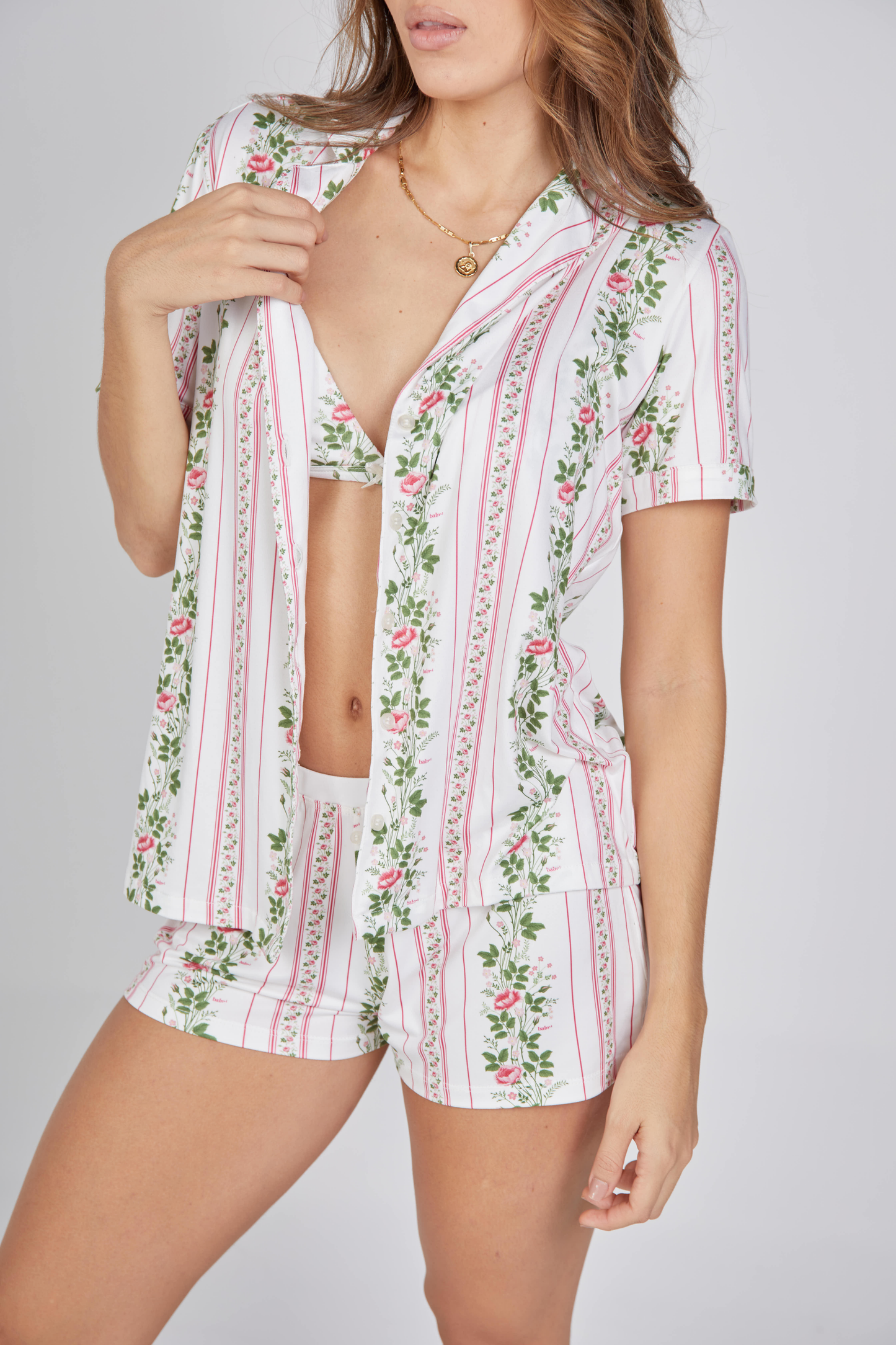 Lovely Garden Set Short