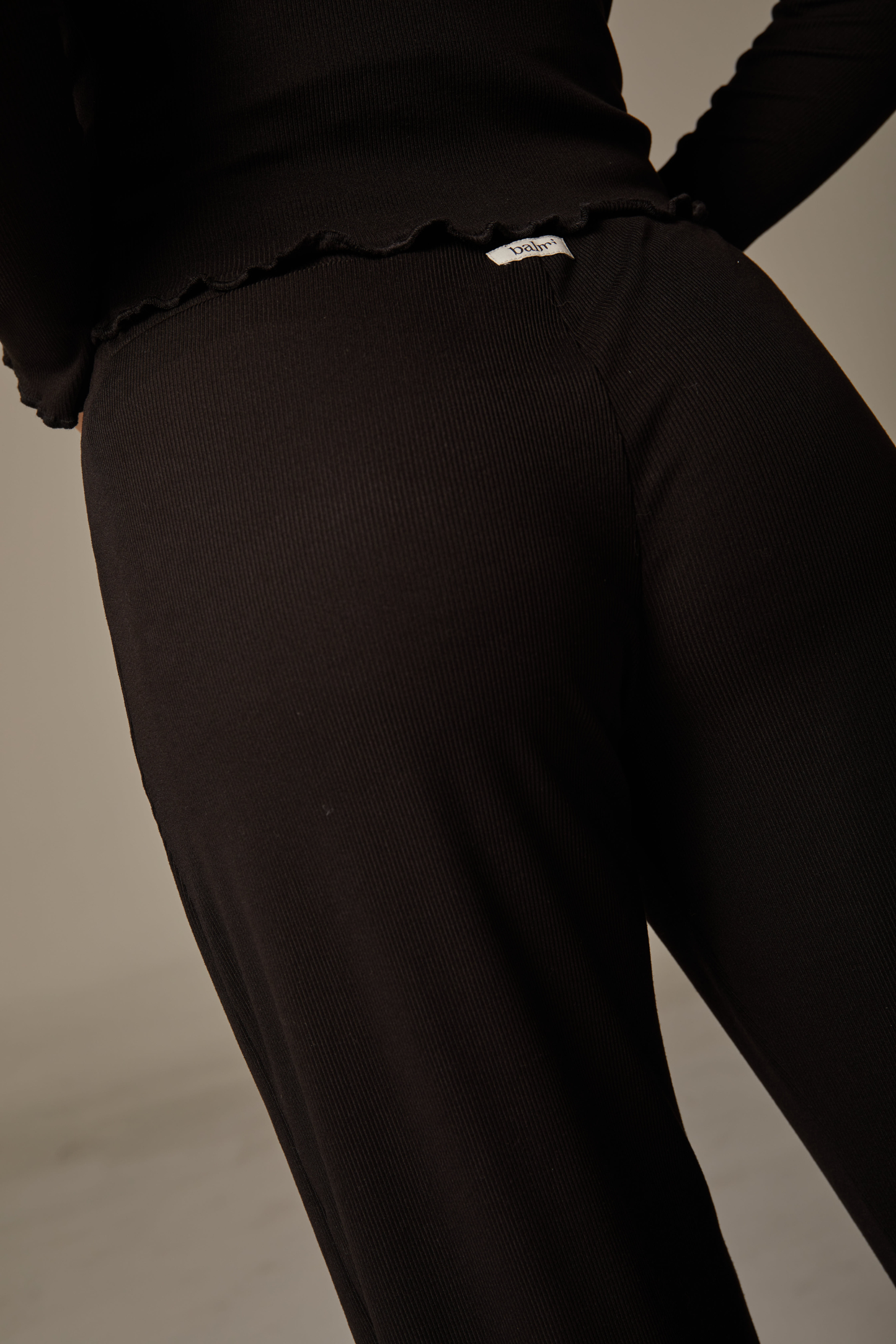 Wonder Set - Pant+T shirt Negro