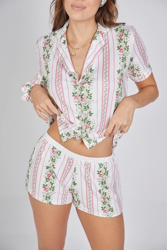 Lovely Garden Set Short
